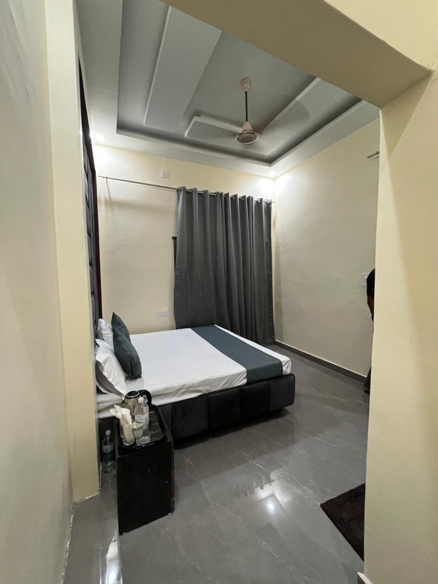 Admiral Bed & Breakfast New Delhi